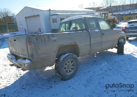 1996 Dodge Ram 1500 из США, поврежденный, VIN 3B7HF13Z0TG187967